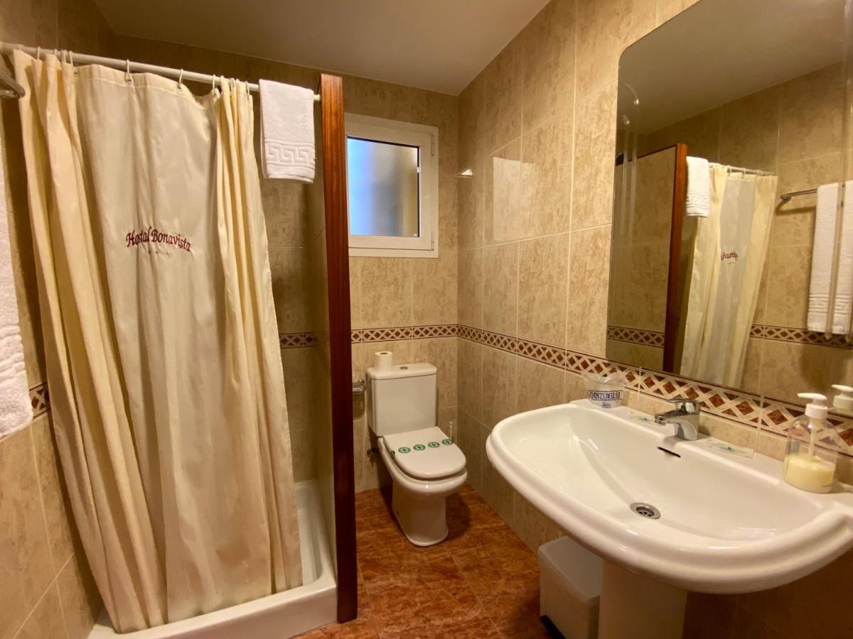 Hostal Bonavista Cervera  Eksteriør billede